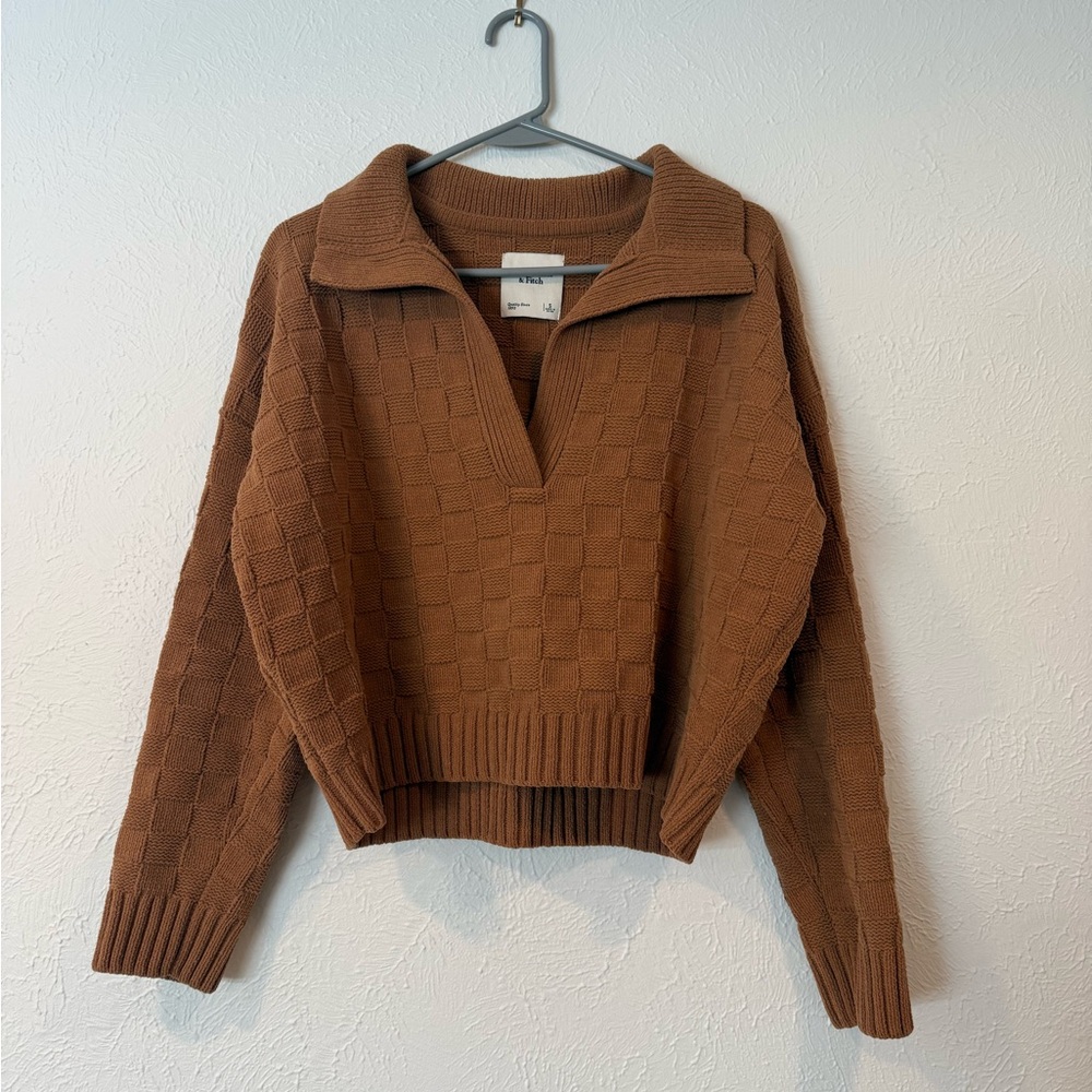 Abercrombie & Fitch Brown V-Neck Sweater